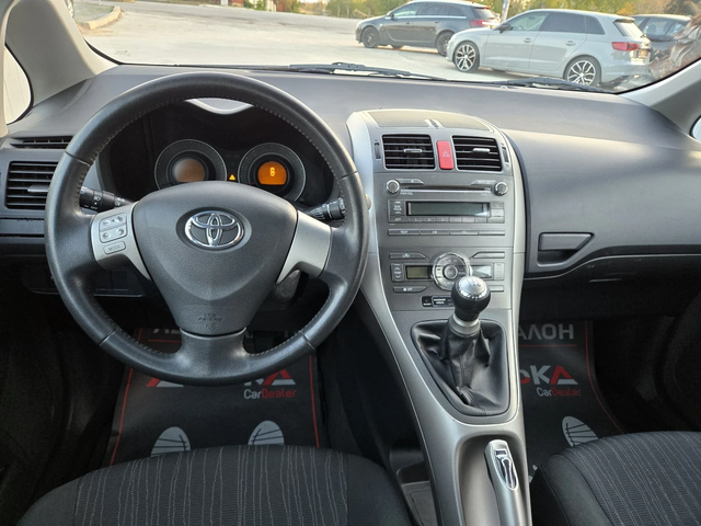 Toyota Auris 1.4D4d-90kc= 119.000km= FACELIFT= КЛИМАТРОНИК - автомобили, коли, обяви за нови и употребявани 10