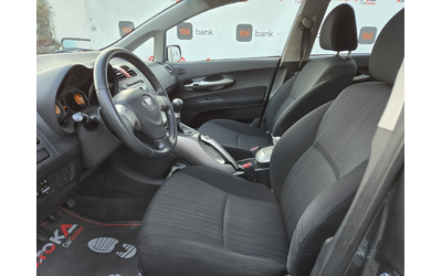 Toyota Auris 1.4D4d-90kc= 119.000km= FACELIFT= КЛИМАТРОНИК - автомобили, коли, обяви за нови и употребявани 6