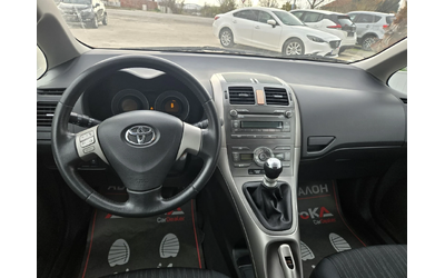 Toyota Auris 2.0D4d-126кс= 136.000км= 6СК= КЛИМАТРОНИК - автомобили, коли, обяви за нови и употребявани 10