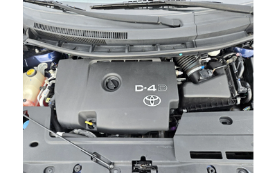 Toyota Auris 2.0D4d-126кс= 136.000км= 6СК= КЛИМАТРОНИК - автомобили, коли, обяви за нови и употребявани 16