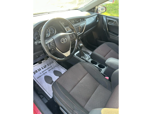 Toyota Auris - автомобили, коли, обяви за нови и употребявани 9
