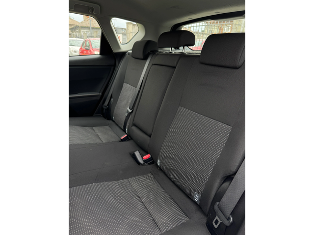 Toyota Auris 1.8 VVT-i HYBRID/BENZIN E - автомобили, коли, обяви за нови и употребявани 12