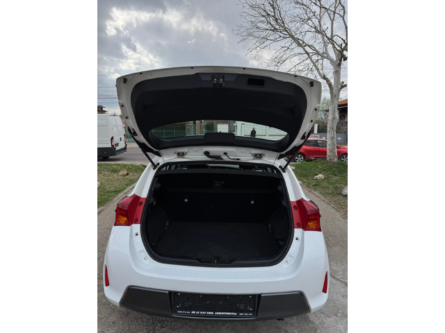 Toyota Auris 1.8 VVT-i HYBRID/BENZIN E - автомобили, коли, обяви за нови и употребявани 14