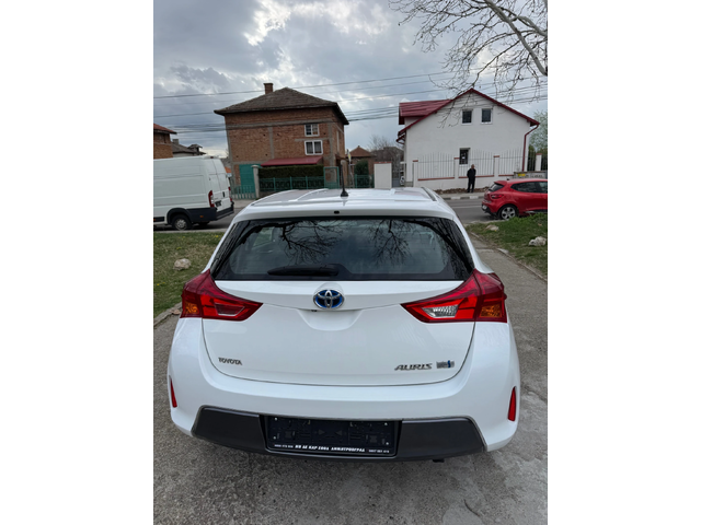 Toyota Auris 1.8 VVT-i HYBRID/BENZIN E - автомобили, коли, обяви за нови и употребявани 5