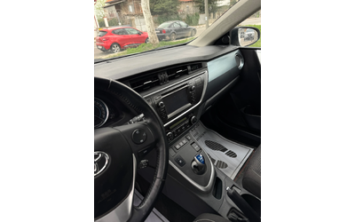 Toyota Auris 1.8 VVT-i HYBRID/BENZIN E - автомобили, коли, обяви за нови и употребявани 9