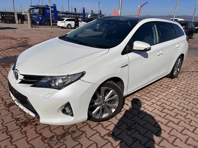 Toyota Auris 1.8HYBRID AVTOMAT/NAVI/KAMERA/KOJA - автомобили, коли, обяви за нови и употребявани 0