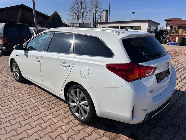 Toyota Auris 1.8HYBRID AVTOMAT/NAVI/KAMERA/KOJA - автомобили, коли, обяви за нови и употребявани 7