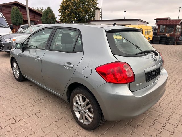 Toyota Auris 1.3i EURO 5 - автомобили, коли, обяви за нови и употребявани 7