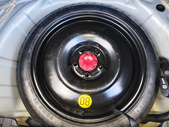 Toyota Auris 1.4D-4D* KLIMATRONIK* - автомобили, коли, обяви за нови и употребявани 13