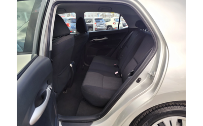 Toyota Auris 1.4D-4D* KLIMATRONIK* - автомобили, коли, обяви за нови и употребявани 9