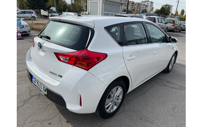 toyota-auris - 5