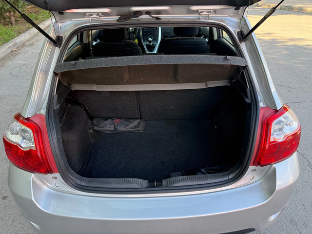 Toyota Auris 2.0 D4D - автомобили, коли, обяви за нови и употребявани 13