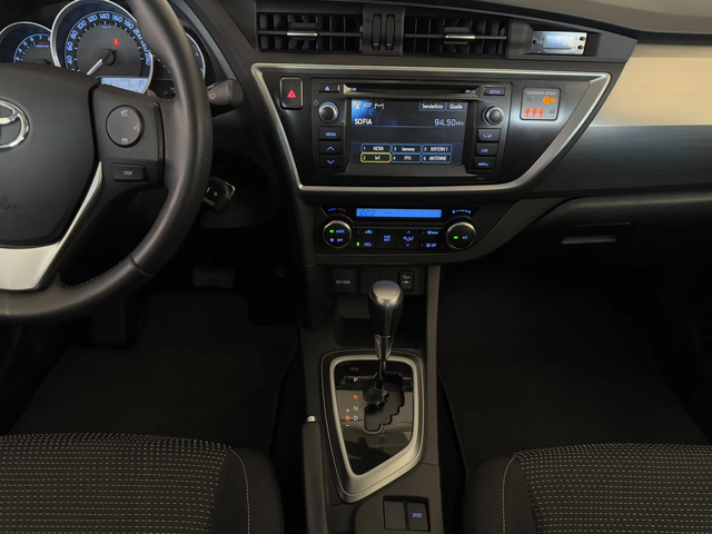 Toyota Auris 1.6i* АВТОМАТИК* ПЪЛНА СЕРВИЗНА ИСТОРИЯ В ТОЙОТА - автомобили, коли, обяви за нови и употребявани 11