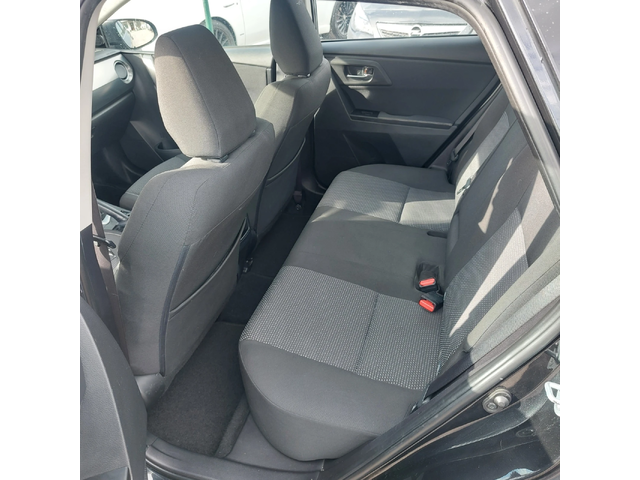 Toyota Auris 2.0 D4-D - автомобили, коли, обяви за нови и употребявани 11