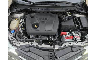 Toyota Auris 1.4d 90к.с 159хил.км. - автомобили, коли, обяви за нови и употребявани 13
