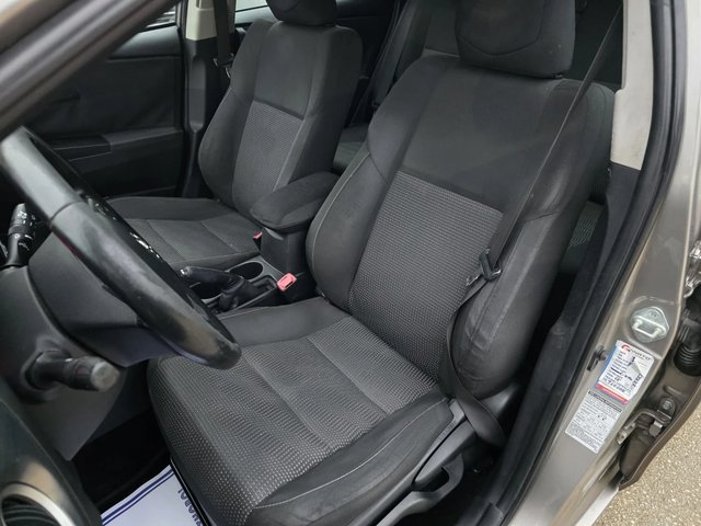 Toyota Auris 1.4d 90к.с 159хил.км. - автомобили, коли, обяви за нови и употребявани 9