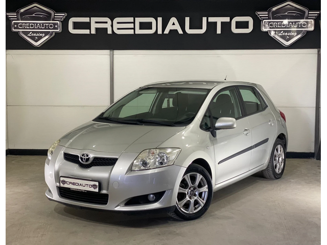 Toyota Auris 1.4 D-4D 90hp - автомобили, коли, обяви за нови и употребявани 0