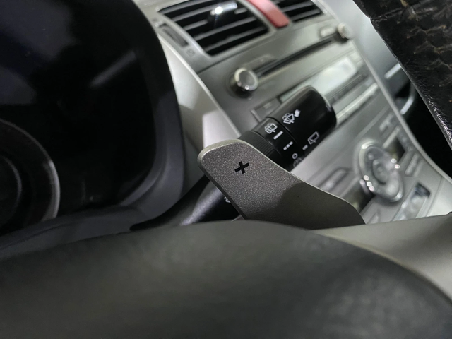 Toyota Auris 1.4 D-4D 90hp - автомобили, коли, обяви за нови и употребявани 11