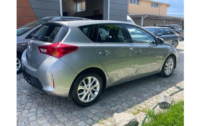 toyota-auris - 4