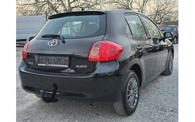 toyota-auris - 3