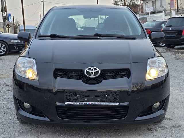 Toyota Auris 1.4 D4D 90 К.С. 6 СКОРОСТИ КЛИМАТРОНИК - автомобили, коли, обяви за нови и употребявани 6