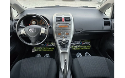 Toyota Auris 1.4 D4D 90 К.С. 6 СКОРОСТИ КЛИМАТРОНИК - автомобили, коли, обяви за нови и употребявани 7