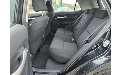 Toyota Auris 1.4 D4D 90 К.С. 6 СКОРОСТИ КЛИМАТРОНИК - автомобили, коли, обяви за нови и употребявани 9