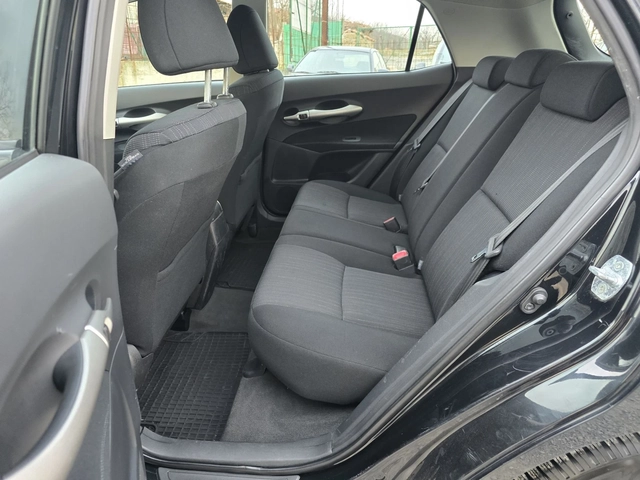 Toyota Auris 1.4 D4D 90 К.С. 6 СКОРОСТИ КЛИМАТРОНИК - автомобили, коли, обяви за нови и употребявани 9