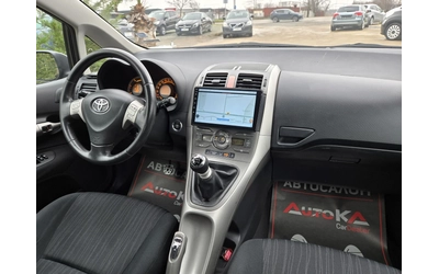 Toyota Auris 2.0D4d-126кс= 6ск= KEYLESS= NAVI= КСЕНОН= КЛИМАТРО - автомобили, коли, обяви за нови и употребявани 12