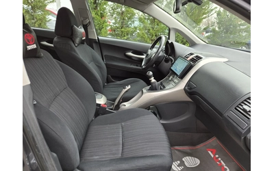 Toyota Auris 2.0D4d-126кс= 6ск= KEYLESS= NAVI= КСЕНОН= КЛИМАТРО - автомобили, коли, обяви за нови и употребявани 14