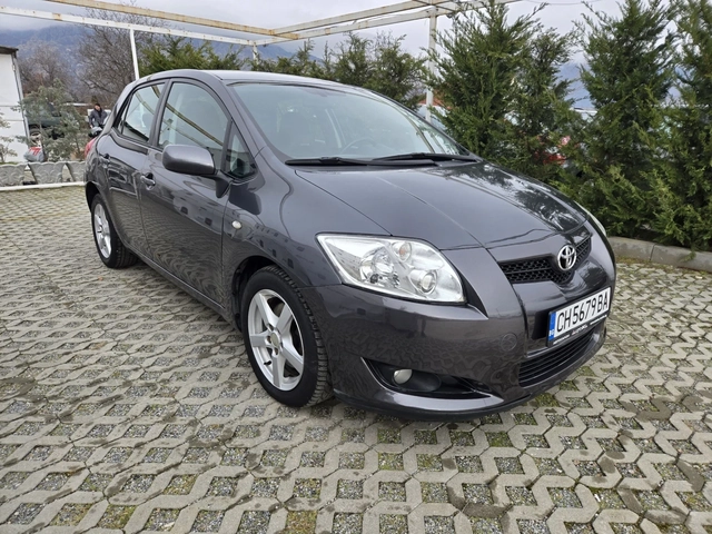 Toyota Auris 2.0D4d-126кс= 6ск= KEYLESS= NAVI= КСЕНОН= КЛИМАТРО - автомобили, коли, обяви за нови и употребявани 1