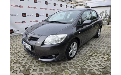 toyota-auris - 5