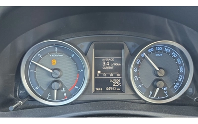 Toyota Auris 2.0D-4D 6MT - автомобили, коли, обяви за нови и употребявани 14