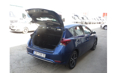Toyota Auris 1, 2 - автомобили, коли, обяви за нови и употребявани 15