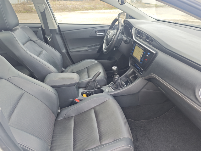 Тойота Аурис - автомобили, коли, обяви за нови и употребявани 19