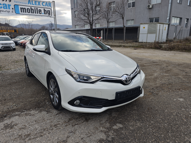 Тойота Аурис - автомобили, коли, обяви за нови и употребявани 1