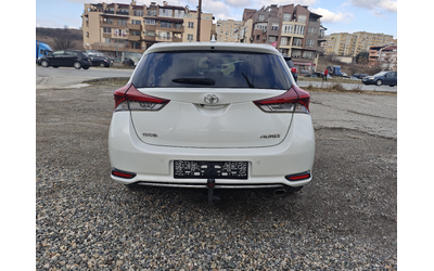 toyota-auris - 5