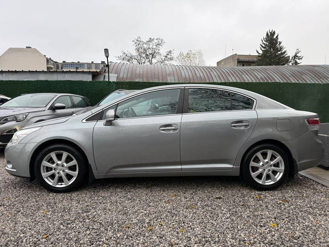 Toyota Avensis 1.8VVT-i 147hp СЕДАН - автомобили, коли, обяви за нови и употребявани 4