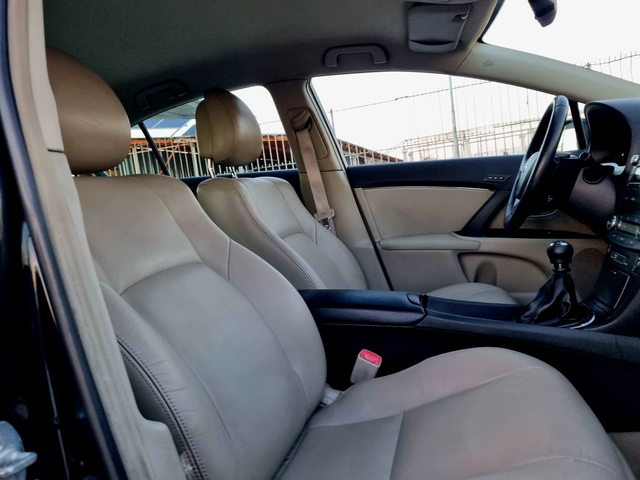 Toyota Avensis 1.8VVTI 147ks.Koja - автомобили, коли, обяви за нови и употребявани 12