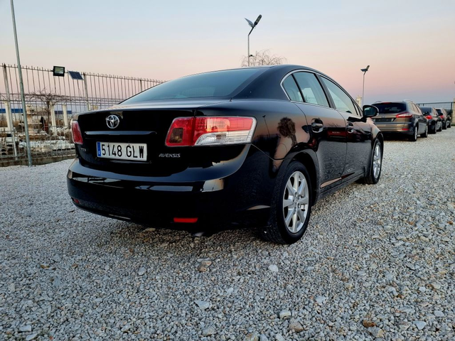 Toyota Avensis 1.8VVTI 147ks.Koja - автомобили, коли, обяви за нови и употребявани 5