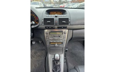 Toyota Avensis 2.0 BENZ - автомобили, коли, обяви за нови и употребявани 11