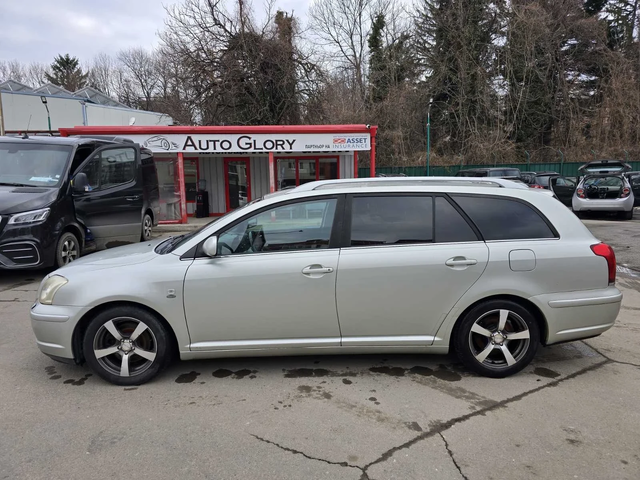 Toyota Avensis 2.0 BENZ - автомобили, коли, обяви за нови и употребявани 7
