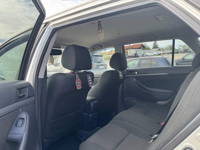 Toyota Avensis * Собствен лизинг* - автомобили, коли, обяви за нови и употребявани 9