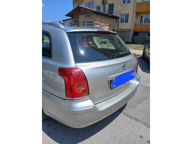 Toyota Avensis, 2003 г., 268000 км, 129 к.с. - автомобили, коли, обяви за нови и употребявани 3