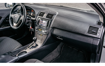 Toyota Avensis 1.8 VVT-i Automatic | С ГАРАНЦИЯ - автомобили, коли, обяви за нови и употребявани 9