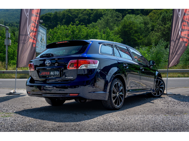 Toyota Avensis 1.8i 147HP С Гаранция! 186 000км!!! - автомобили, коли, обяви за нови и употребявани 4