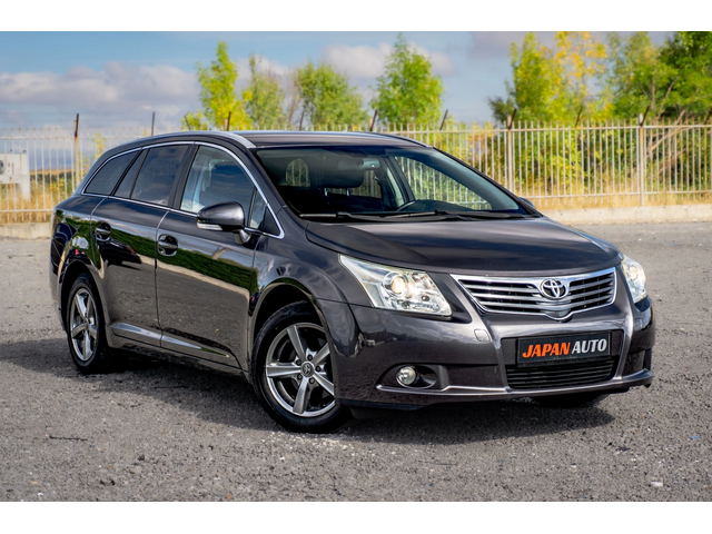 Toyota Avensis 1.8 VVT-i Automatic | С ГАРАНЦИЯ - автомобили, коли, обяви за нови и употребявани 2