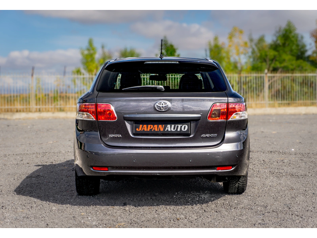 Toyota Avensis 1.8 VVT-i Automatic | С ГАРАНЦИЯ - автомобили, коли, обяви за нови и употребявани 4