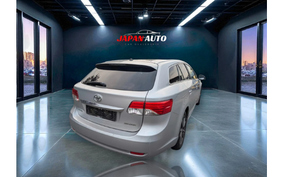 toyota-avensis - 3
