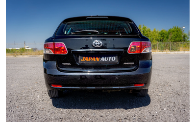 toyota-avensis - 4
